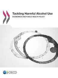 OCDE Aumenta consumo alcohol jovenes libro
